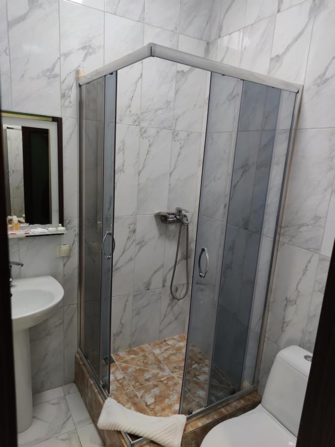 Mishel Plus Kharkiv Exterior photo
